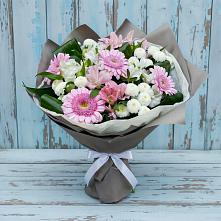 Букет цветов из:  Герберы, Альстромерии и Хризантемы в Алейске Алтайский край