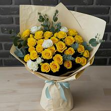 Букет цветов из:  Розы в Алейске Алтайский край