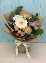 Букет цветов из:  Герберы и Хризантемы в Алейске Алтайский край