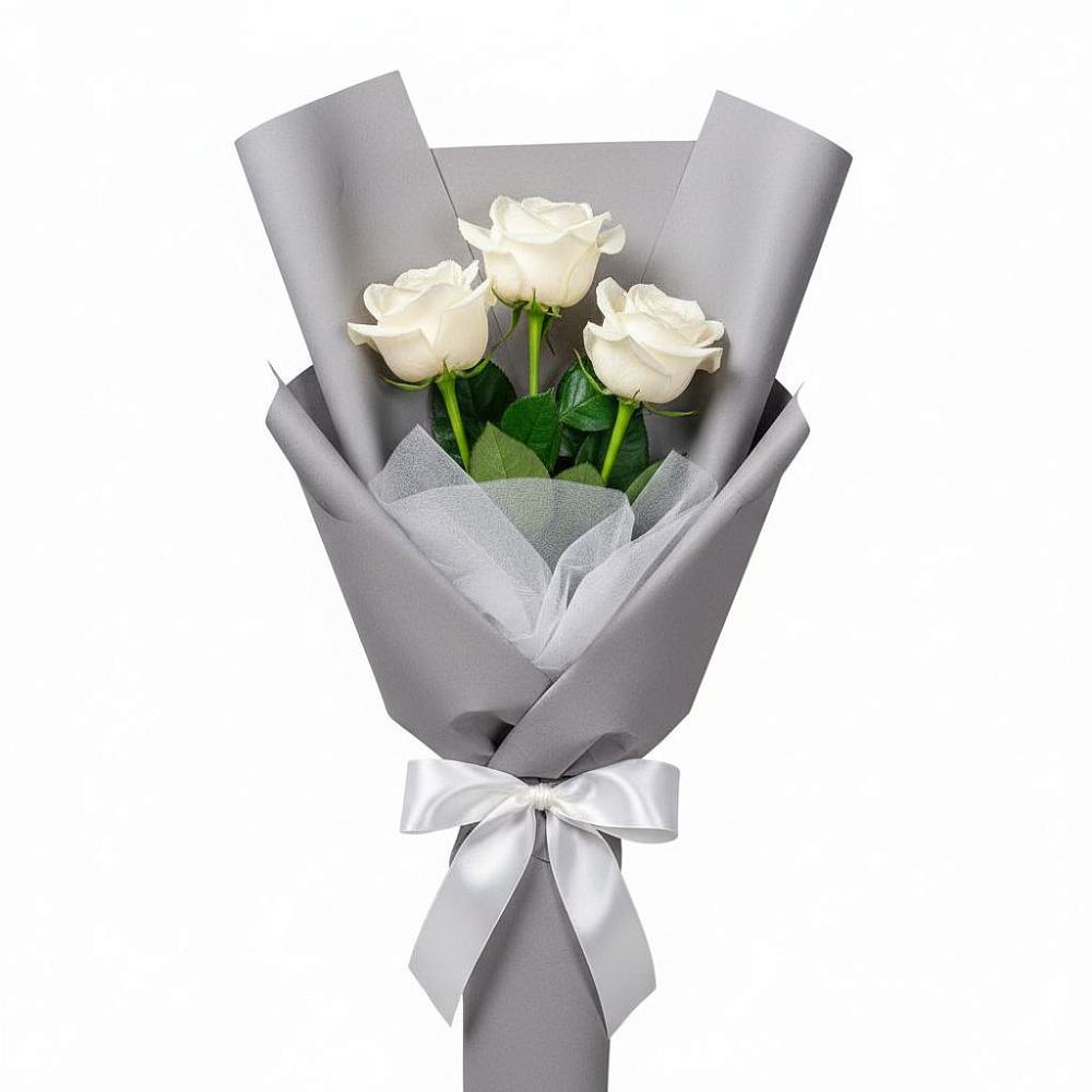 Букет 3 белые розы в Алейске Алтайский край