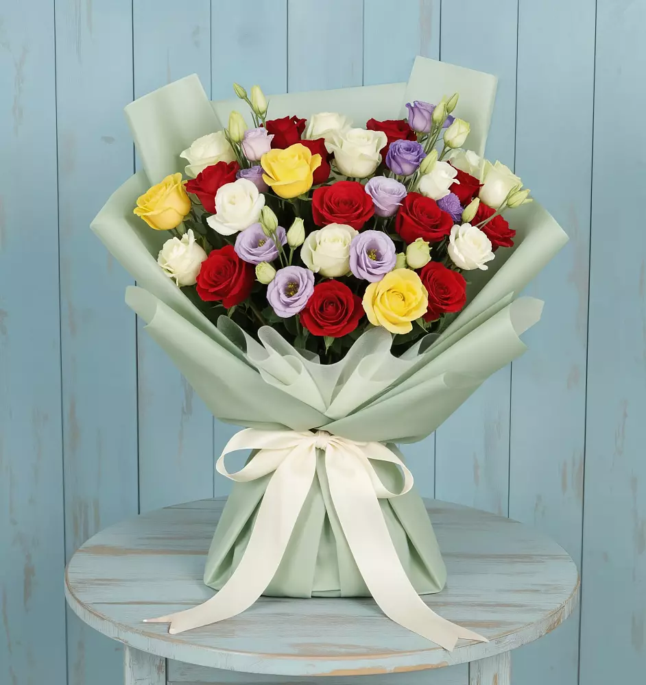 Букет цветов из: Розы в Алейске Алтайский край