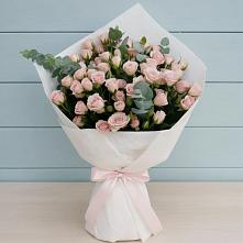 Букет цветов из:  Розы в Алейске Алтайский край