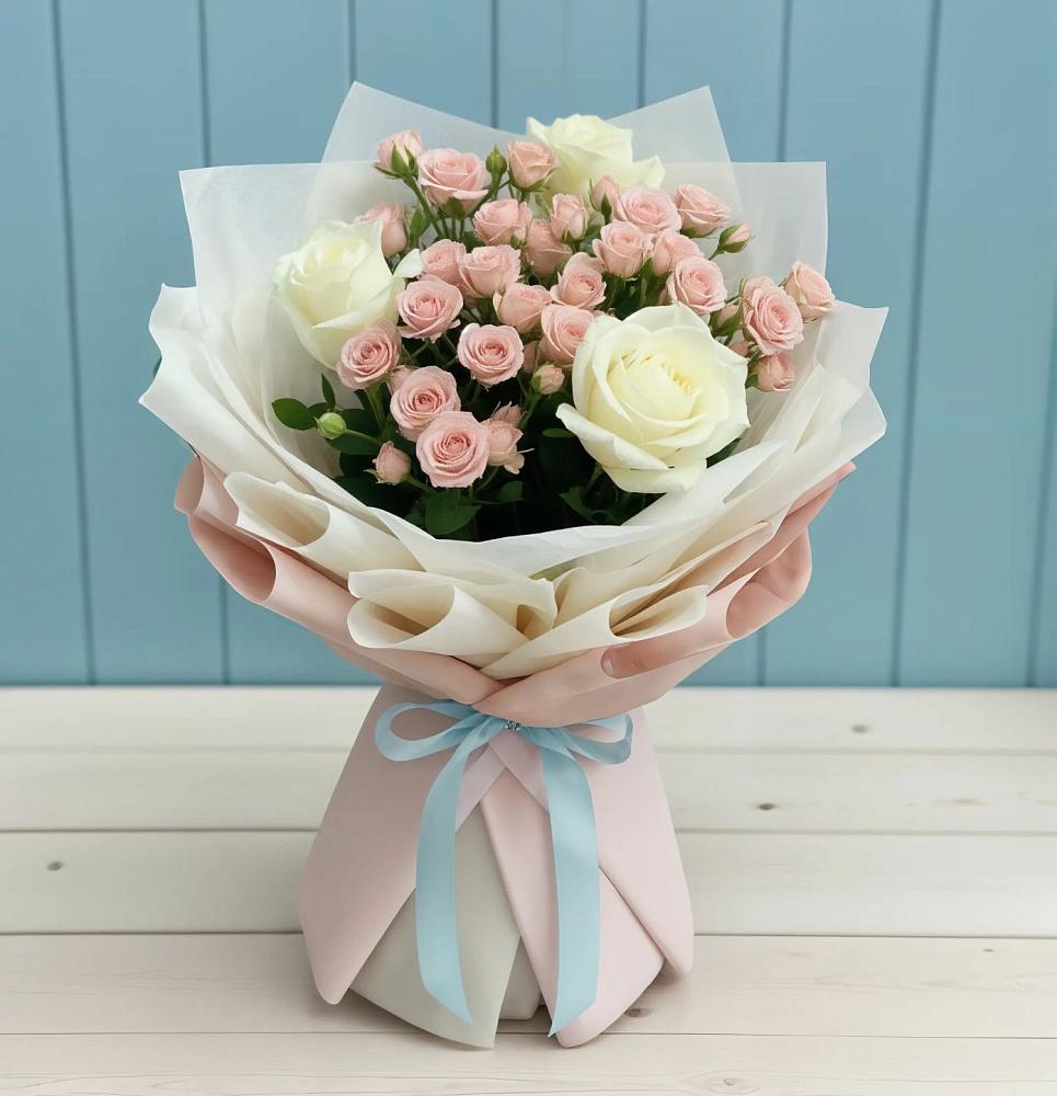 Букет цветов из: Розы в Алейске Алтайский край