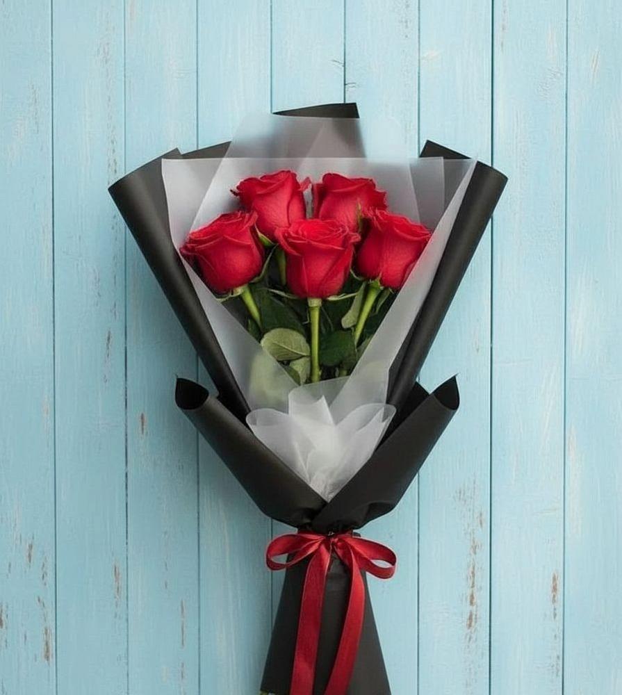 Букет цветов из: Розы в Алейске Алтайский край